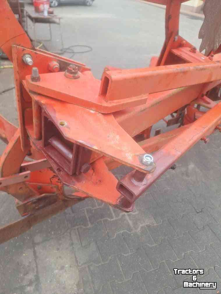 Ploughs Vogel & Noot ploeg steunwiel
