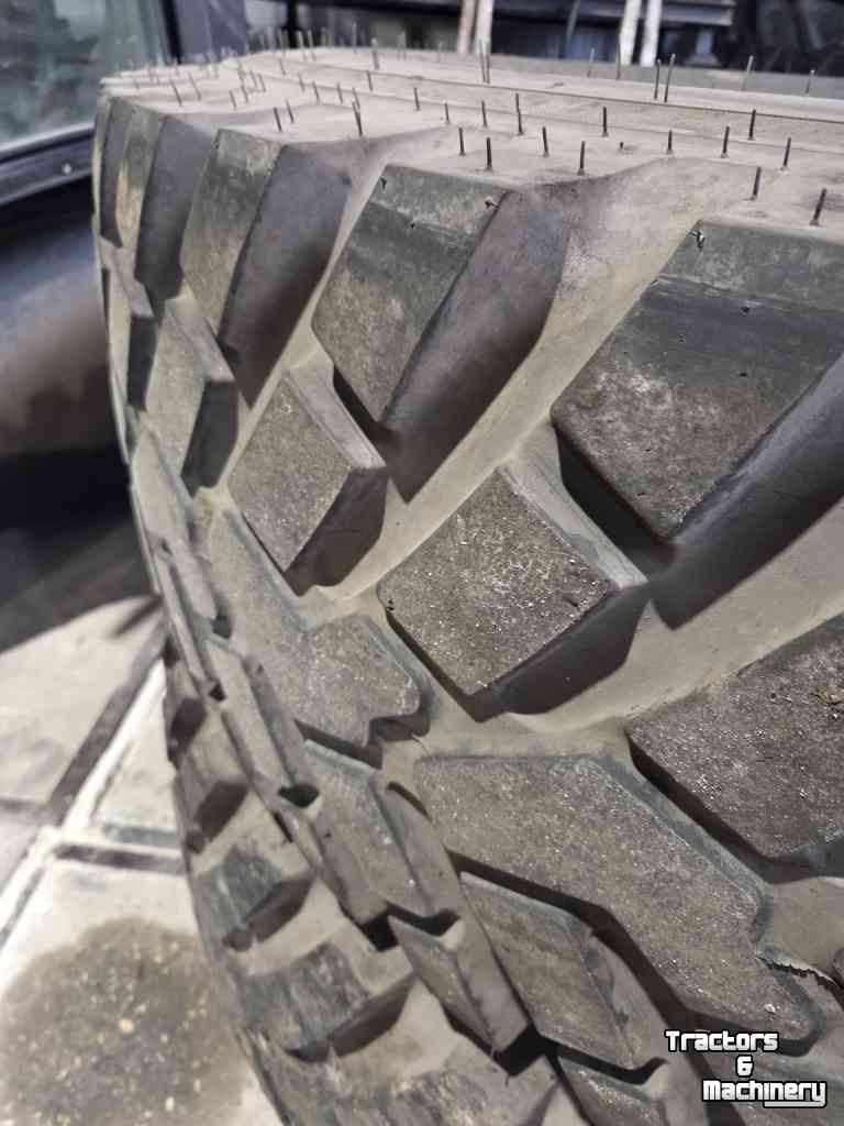 Wheels, Tyres, Rims & Dual spacers BKT 480/80R38