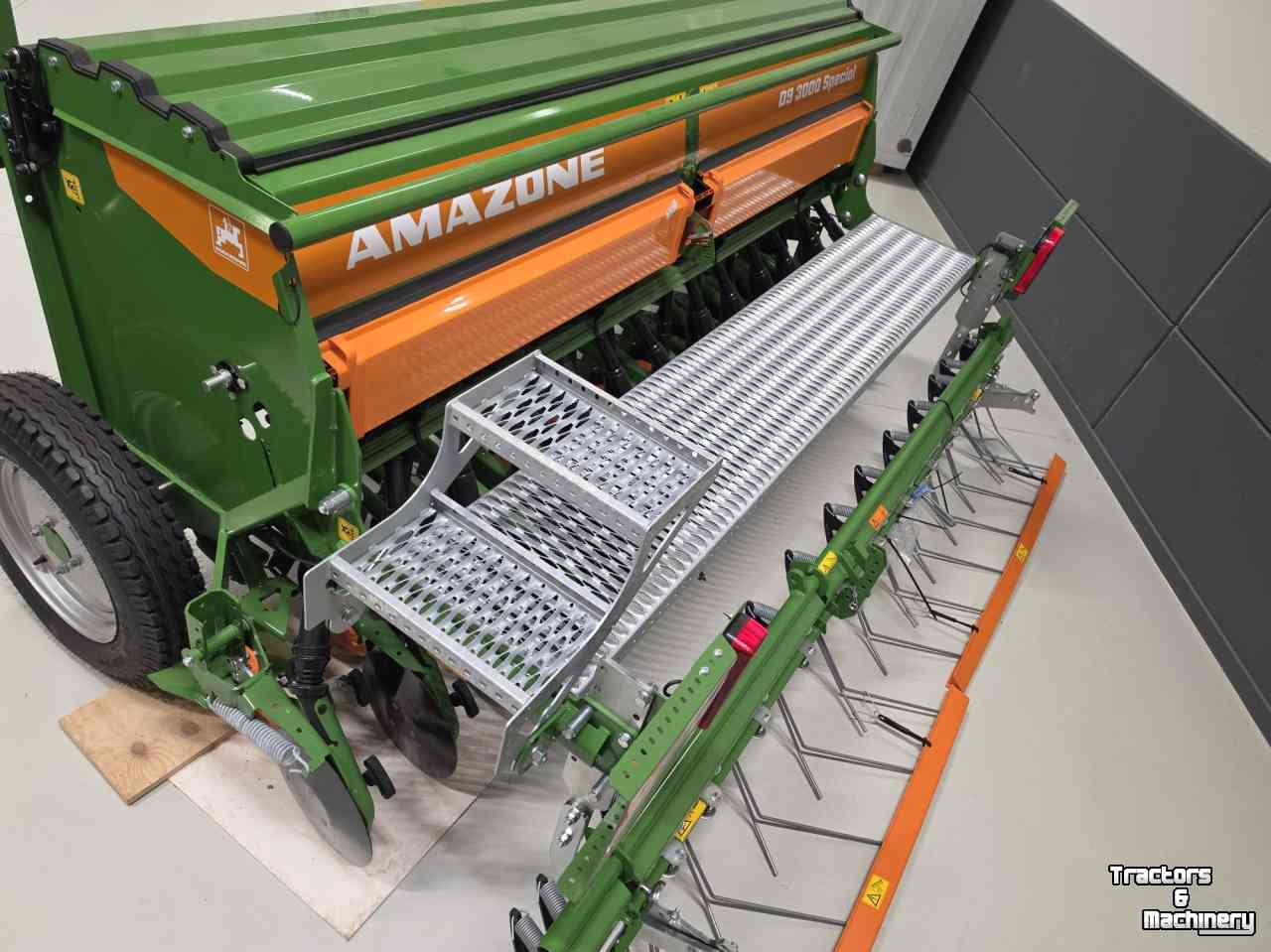 Seed drill Amazone D9 3000 Special