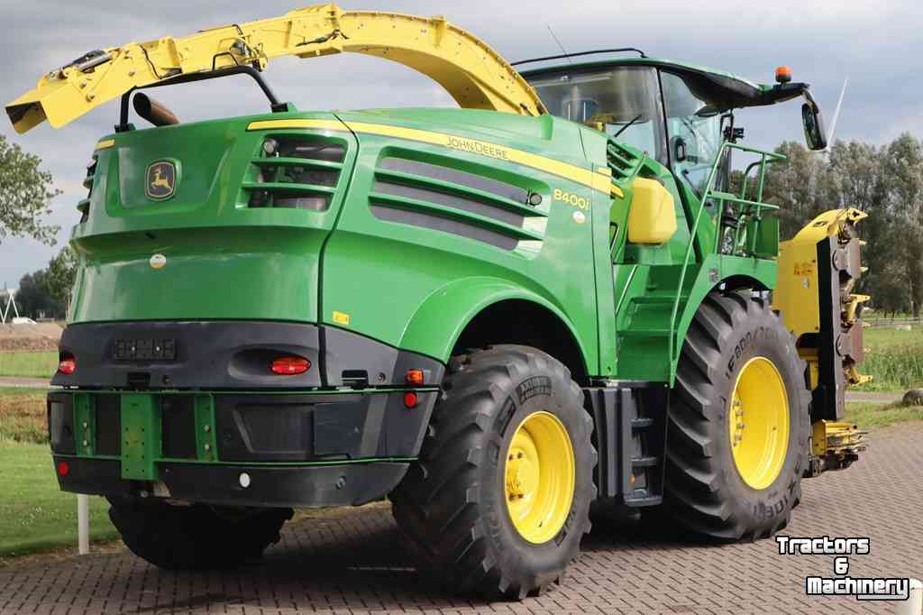 Forage-harvester John Deere 8400