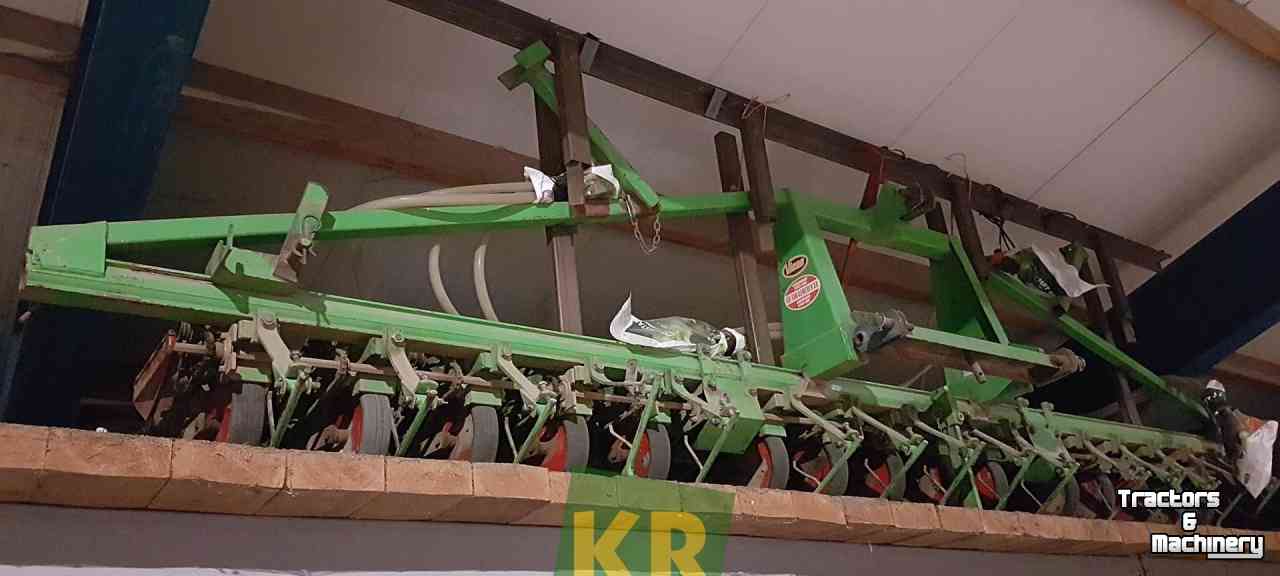 Vegetable- / Precision-seed drill Vicon Uienzaaimachine