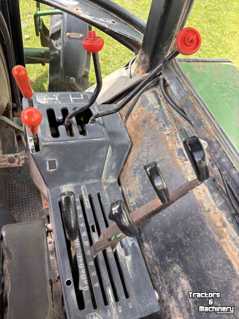Tractor John Deere 2850