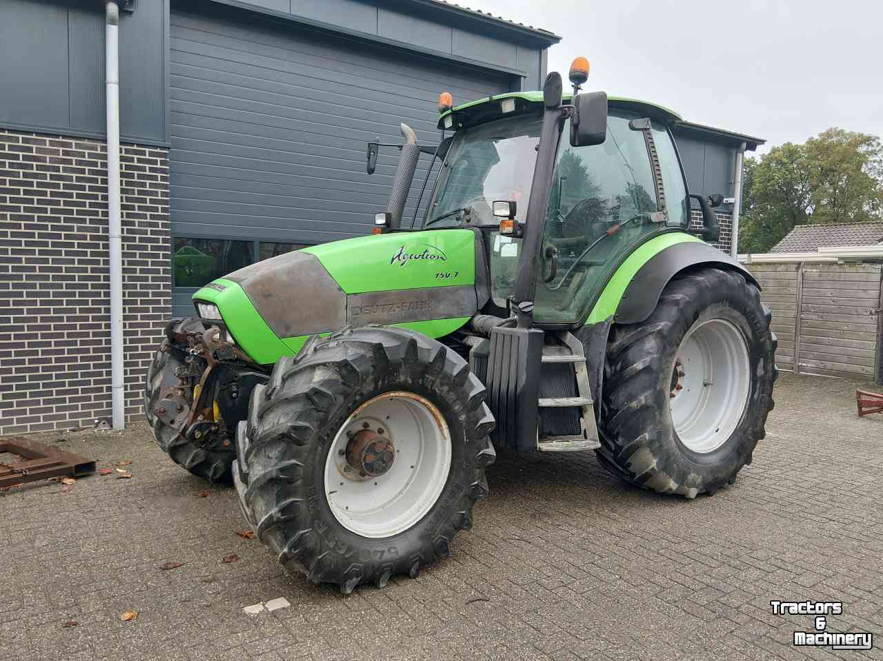 Tractor Deutz-Fahr Agrotron 150.7 MK3