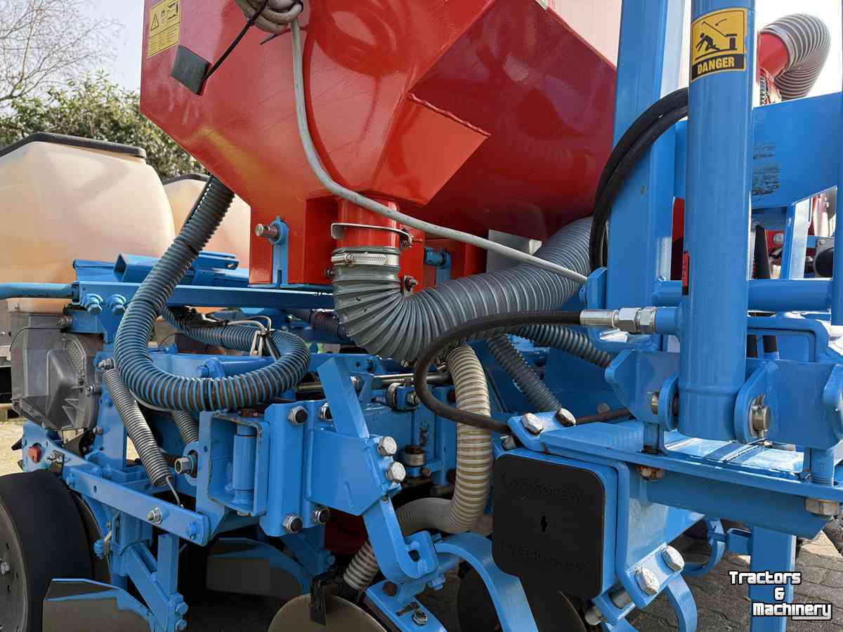 Seed drill Monosem NG4. 6 rij maiszaaimachine