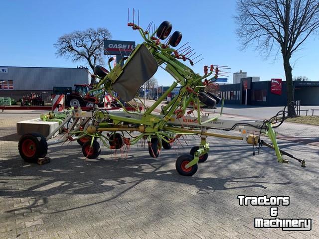 Tedder Claas Volto 1320 T Schudder