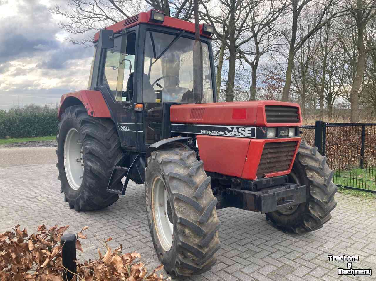 Tractors Case 845 XLA