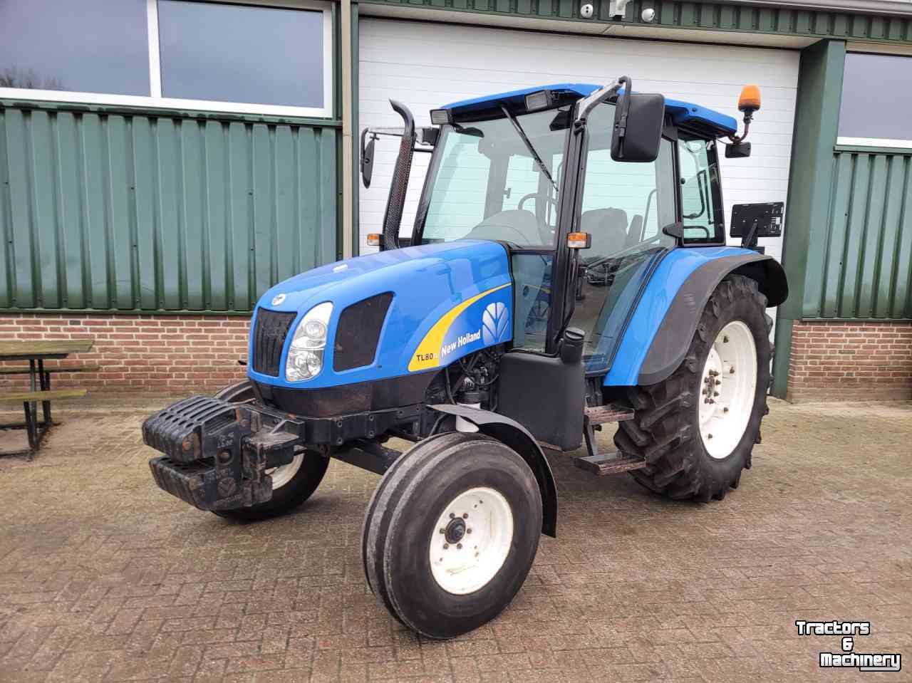 Tractors New Holland TL80a