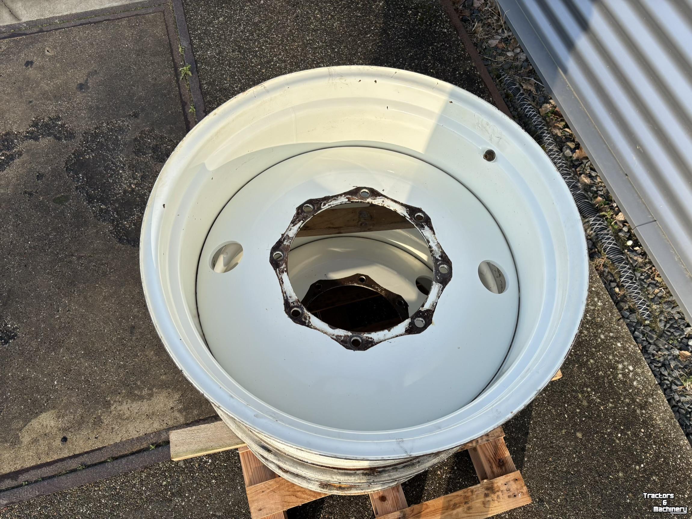 Wheels, Tyres, Rims & Dual spacers  DW14x28 Velgen