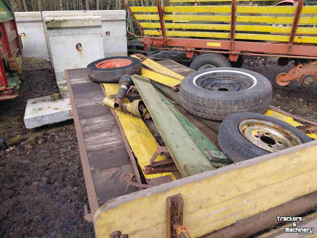 Agricultural wagon Miedema 2x landbouwagen