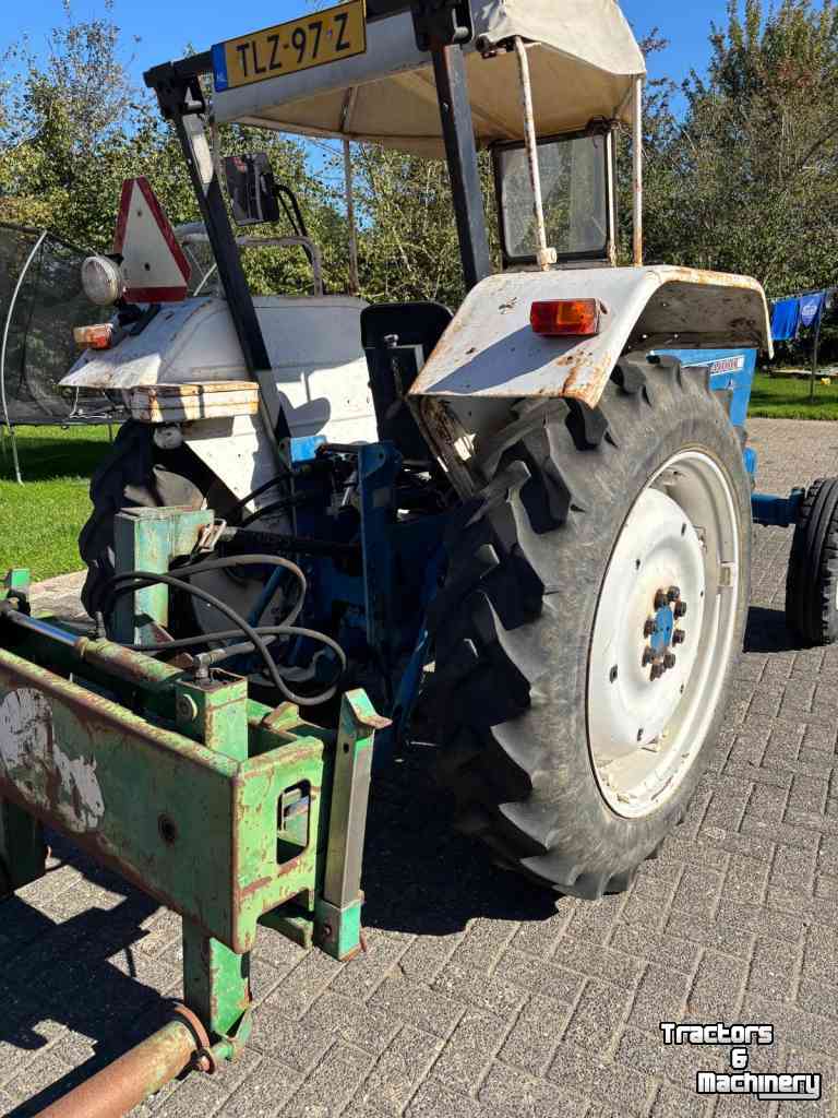 Tractor Ford 4000