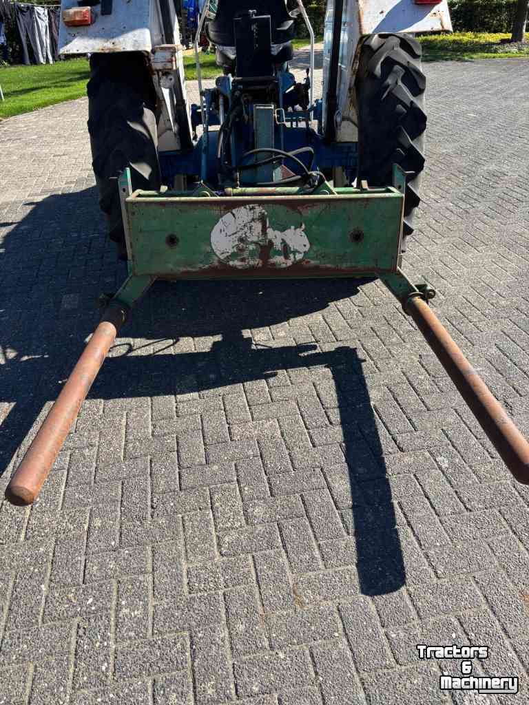 Tractor Ford 4000