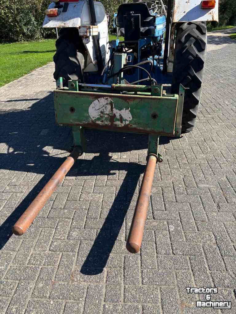 Tractor Ford 4000