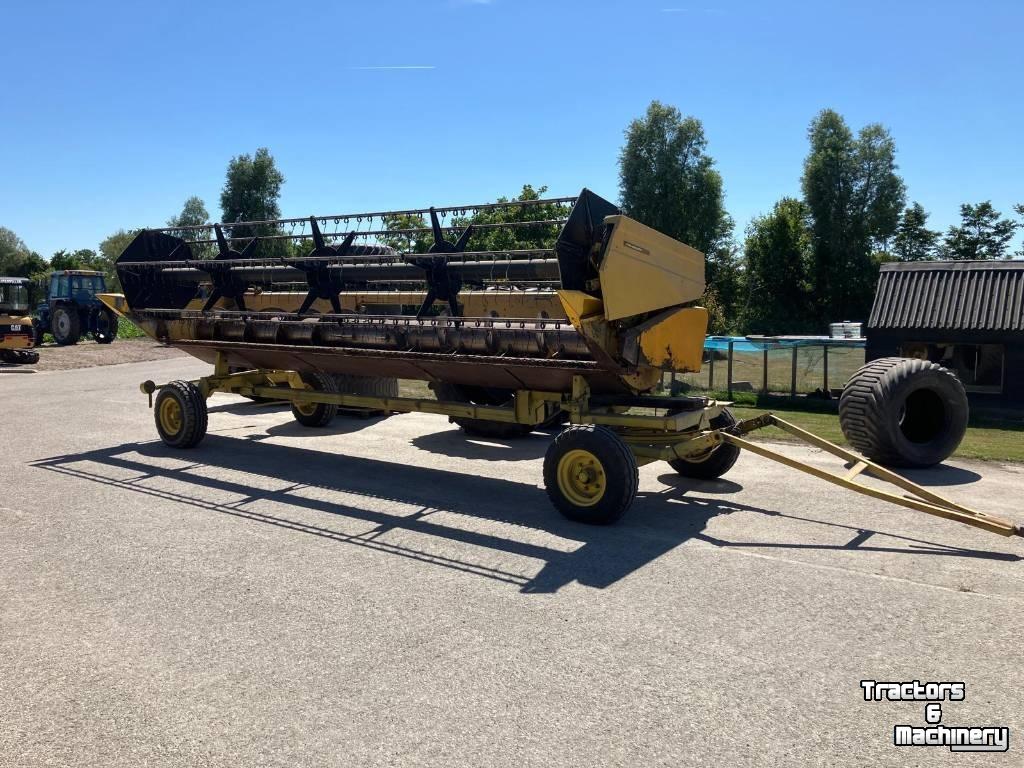 Combine New Holland TX 36