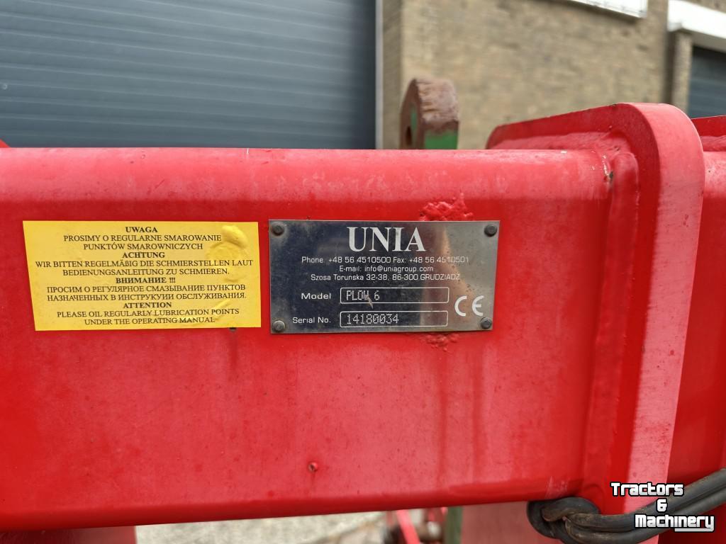 Deep subsoiler Unia PLOW 6 VOORZETWOELER