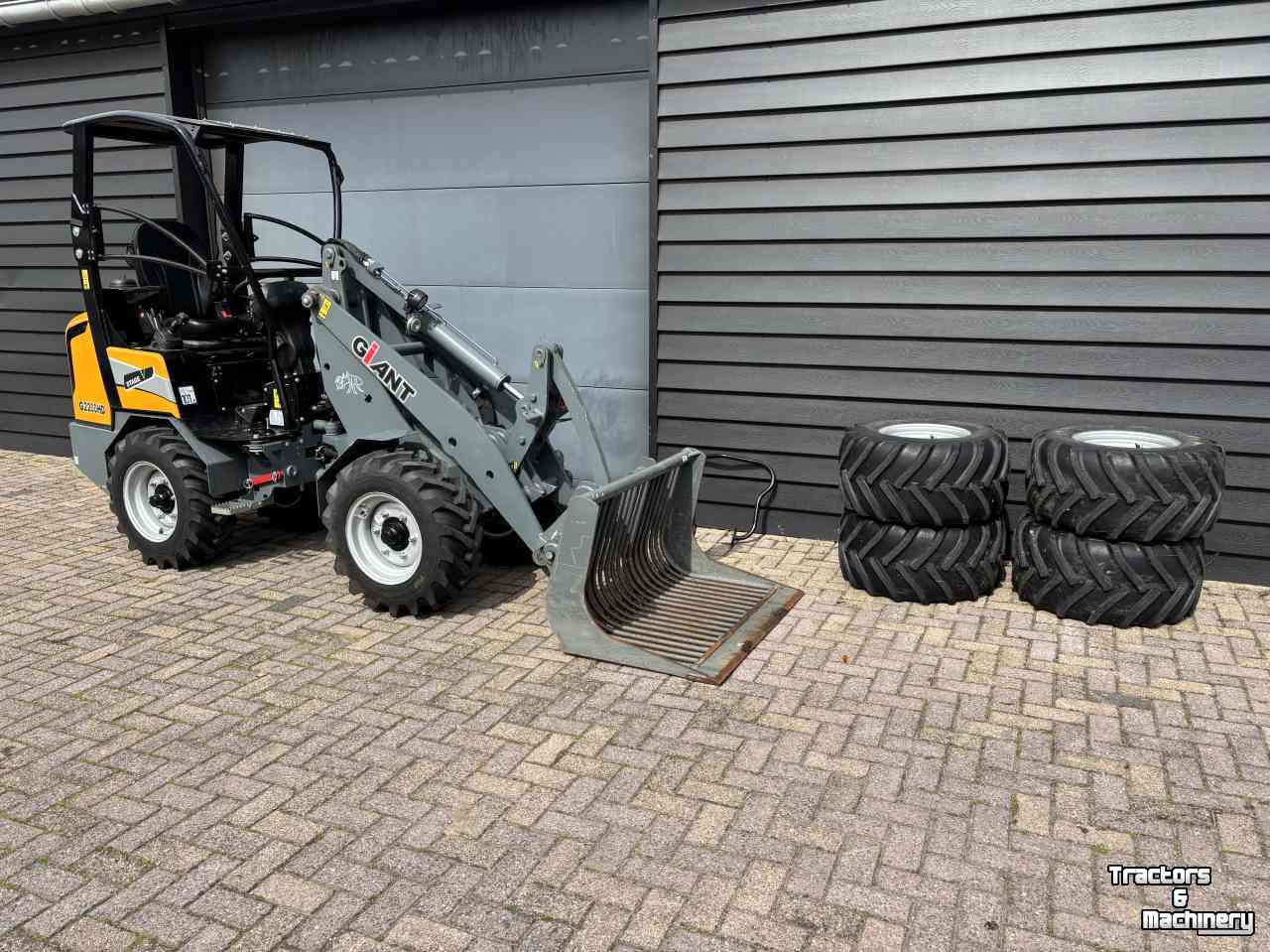 Wheelloader Giant G2200 HD