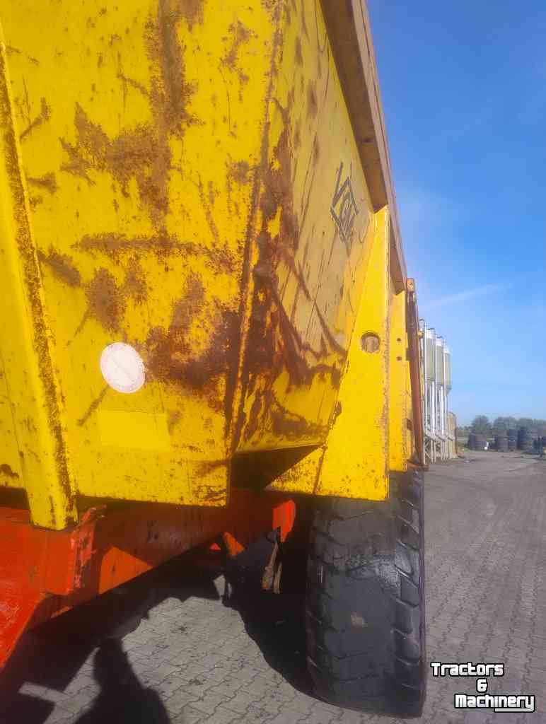 Earth- / Sand-dumper VGM 20 tons dumper