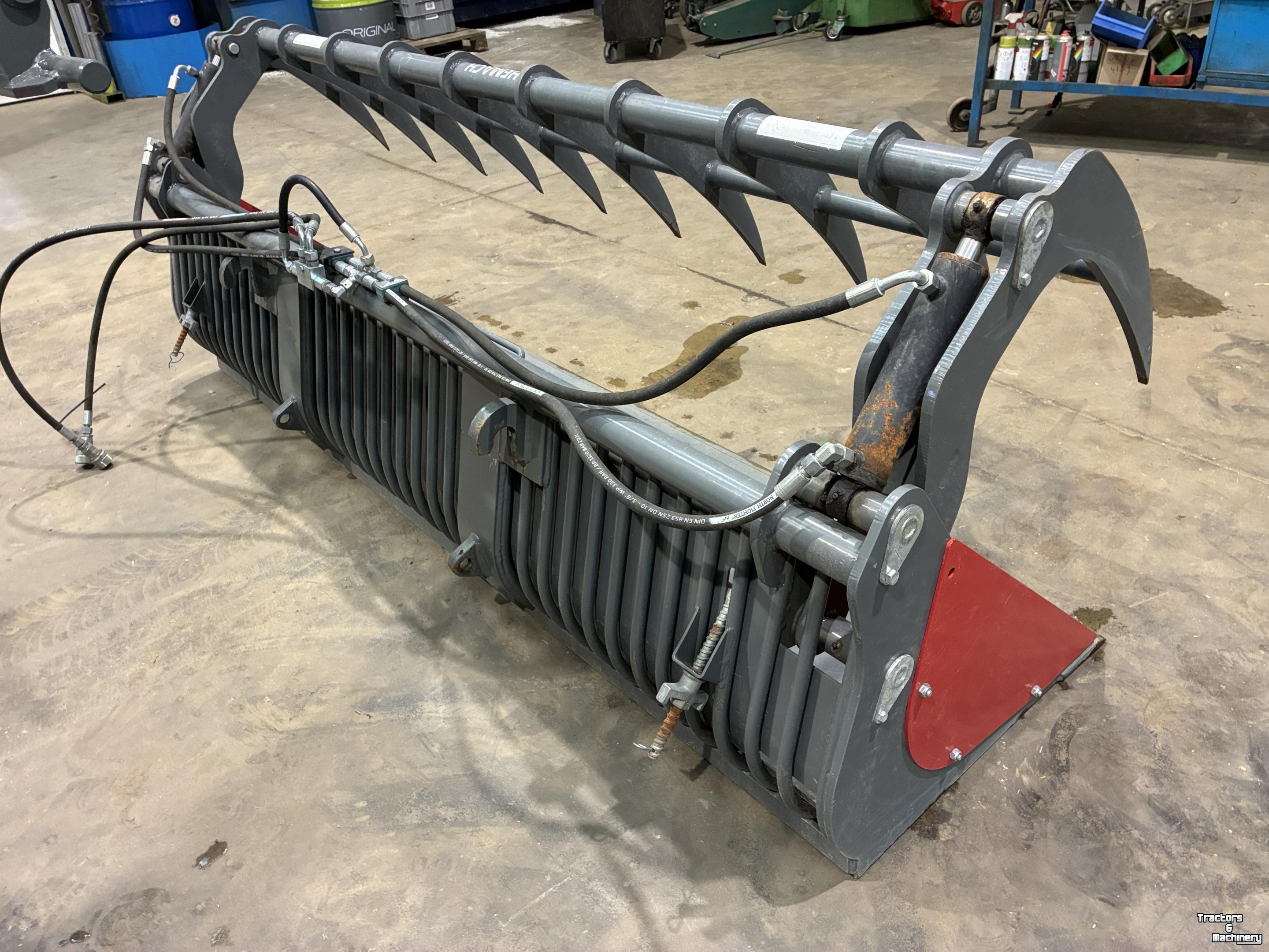 Telehandler Hemach puinbak met bovenklem