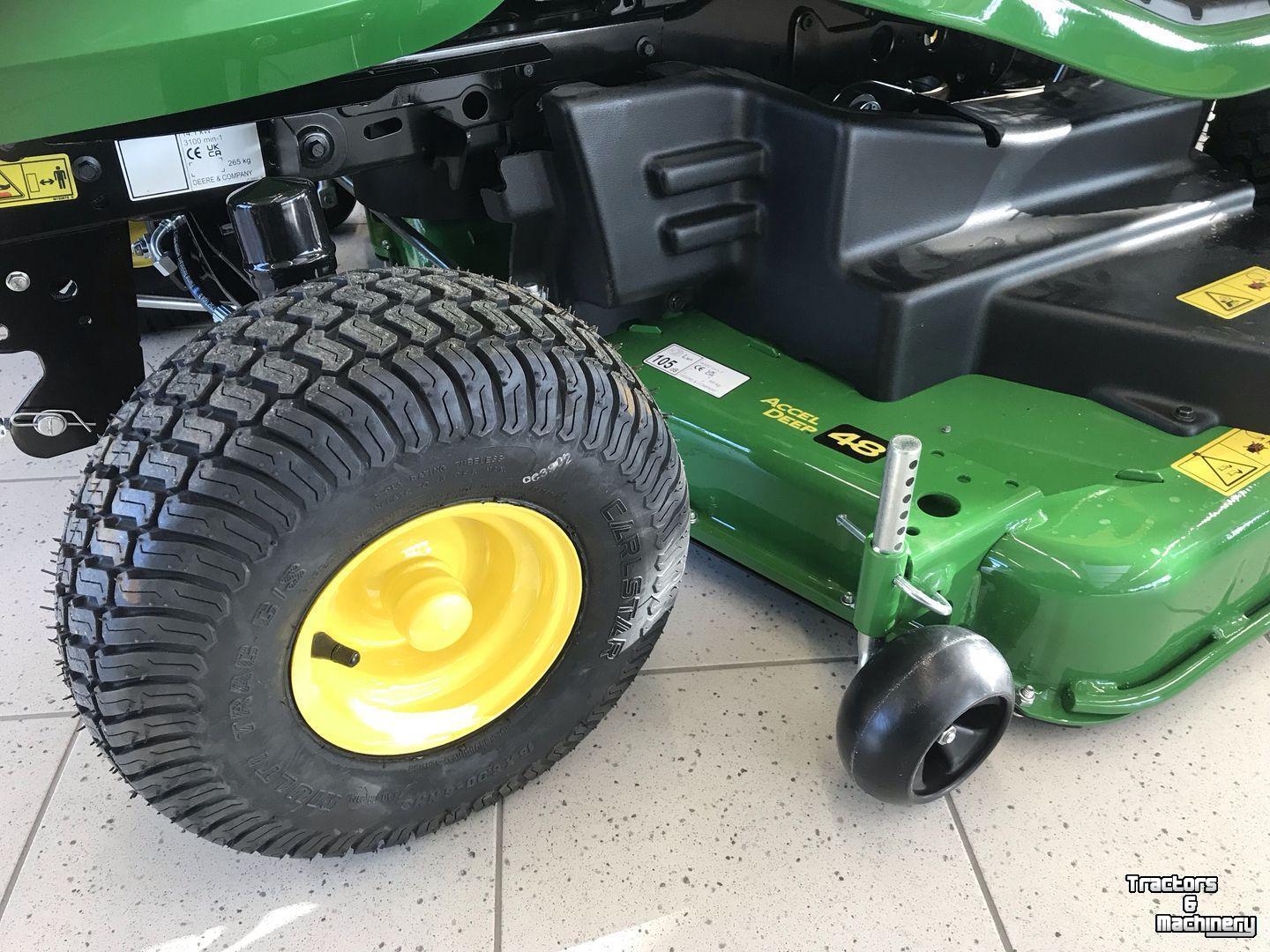 Ride-on mower John Deere X370