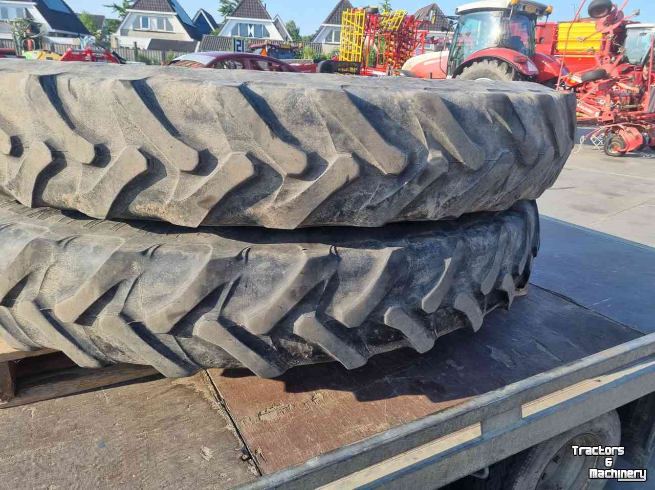 Wheels, Tyres, Rims & Dual spacers Alliance 9.5 R38