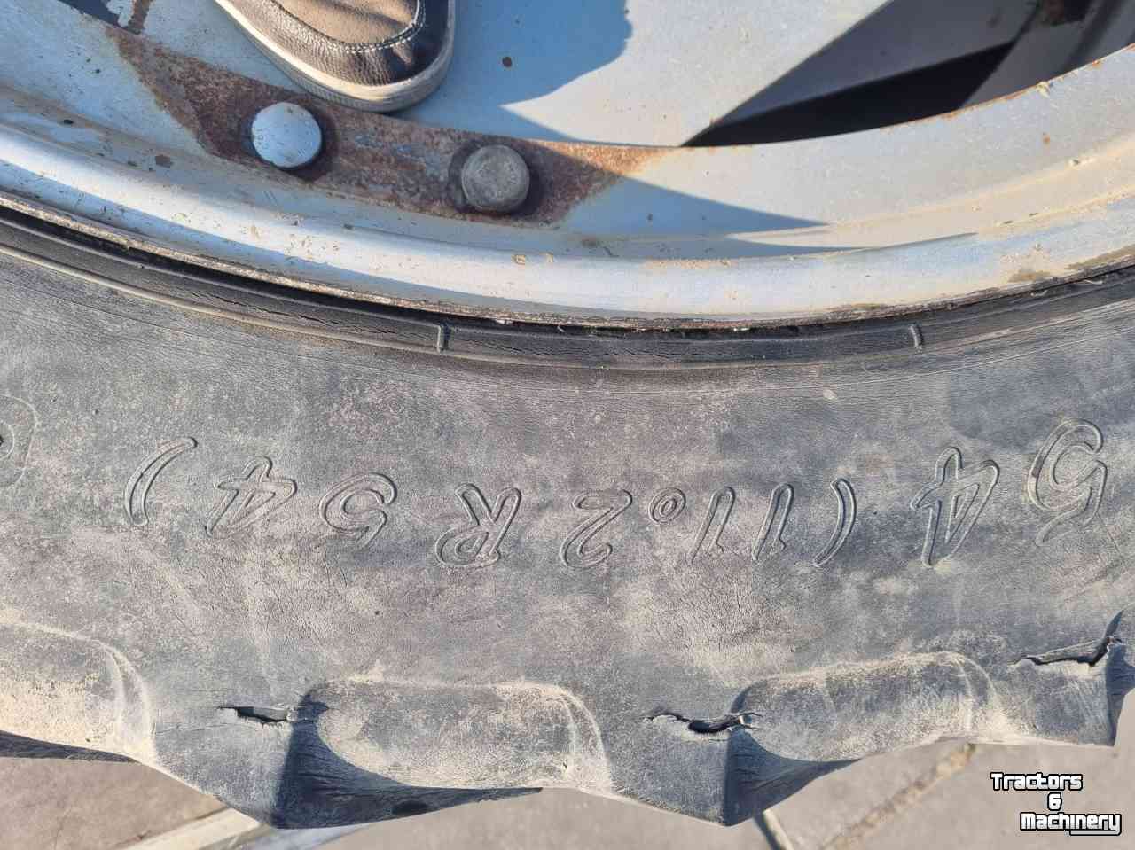 Wheels, Tyres, Rims & Dual spacers Alliance 9.5 R38