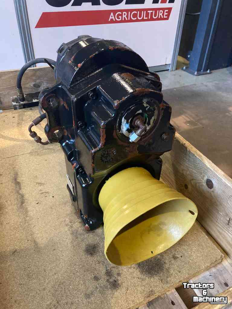 Front-hitch & Pto Zuidberg PTO Case Magnum MX