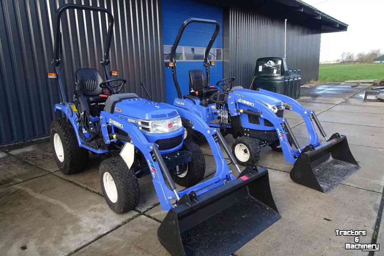 Horticultural Tractors Iseki 3217 met voorlader / frontlader