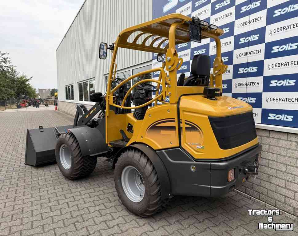 Wheelloader Eurotrac w12 €325 p/mnd. loader shovel minishovel