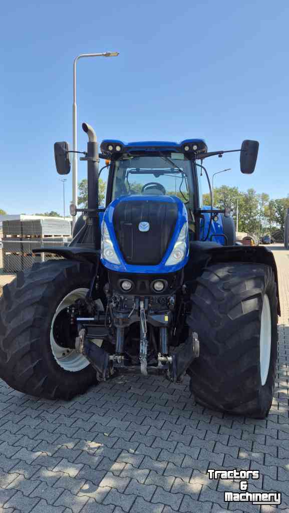 Tractor New Holland T7.315 HD AC 40Kmh. Lucht, Fronthef, geveerde vooras en cabine.