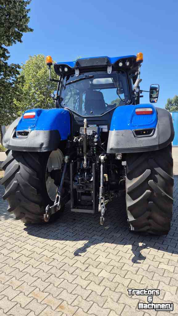 Tractor New Holland T7.315 HD AC 40Kmh. Lucht, Fronthef, geveerde vooras en cabine.