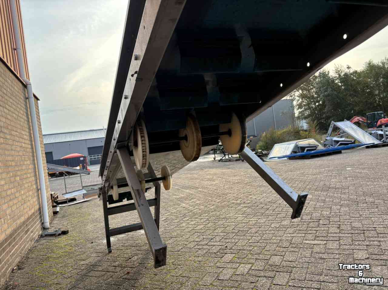 Elevator conveyor Pro-Pak EL 500, elevator