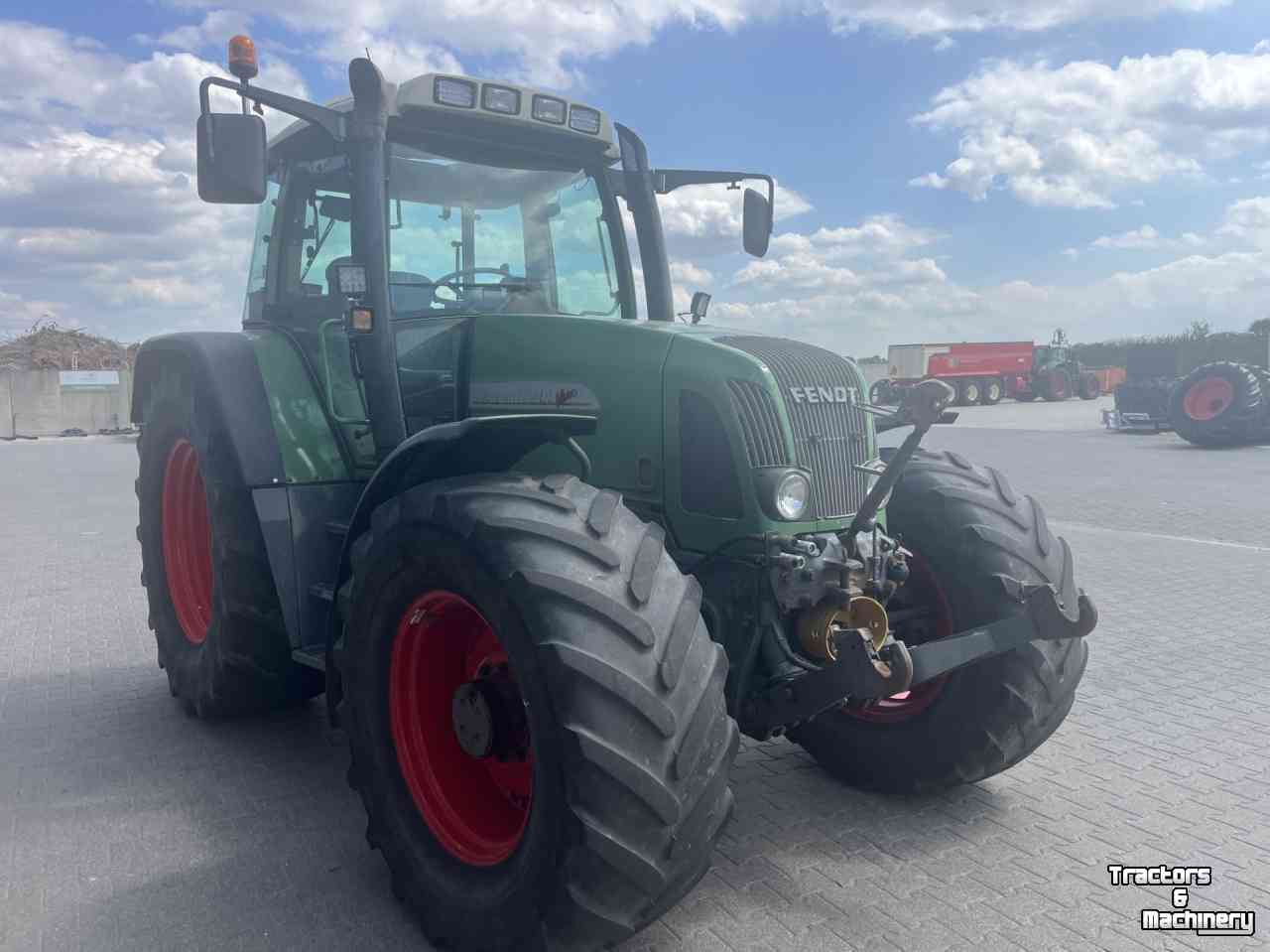 Tractor Fendt 714 VARIO