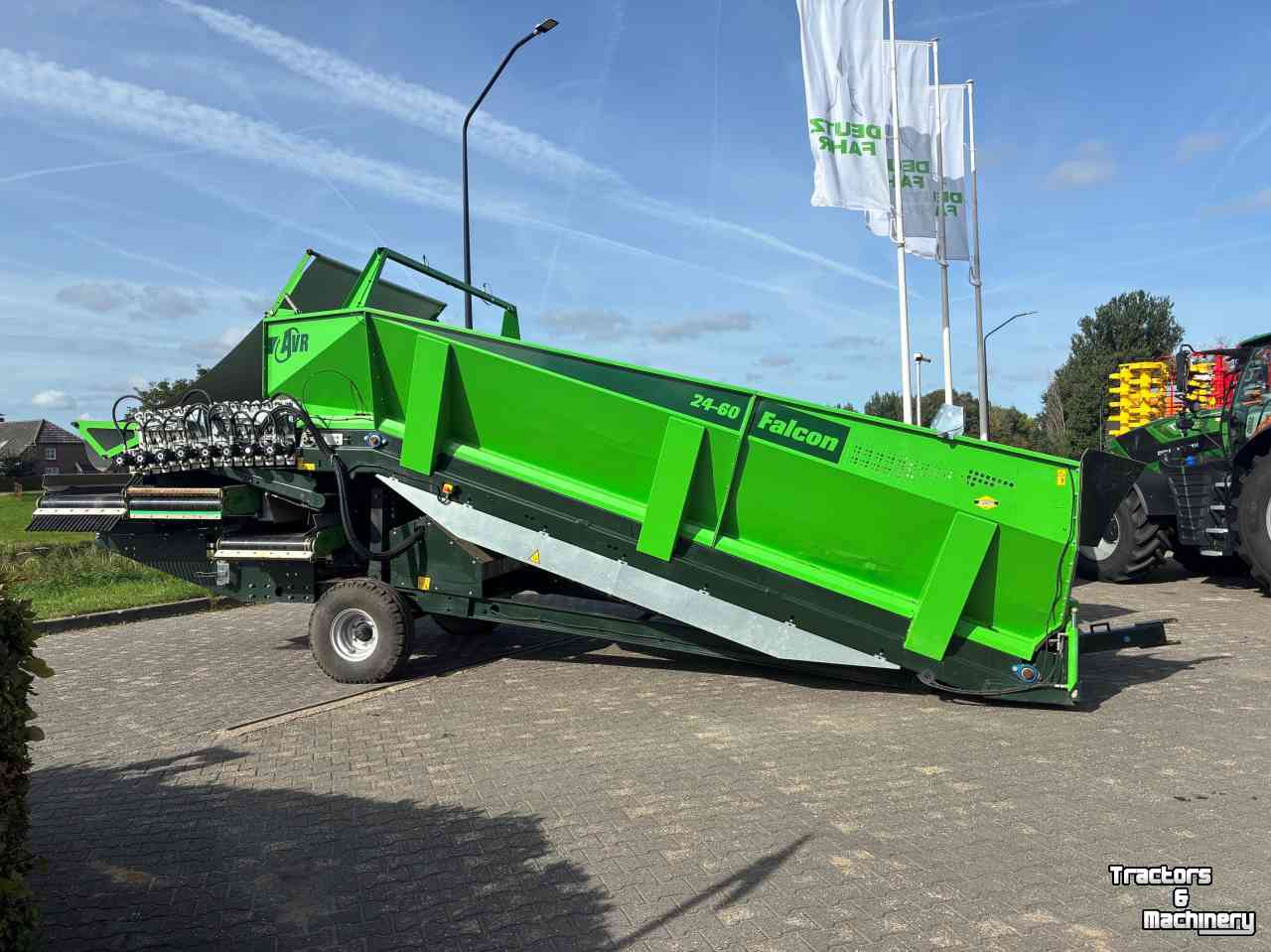 Receiving hopper AVR Falcon 24-60 incl voorsorteerder