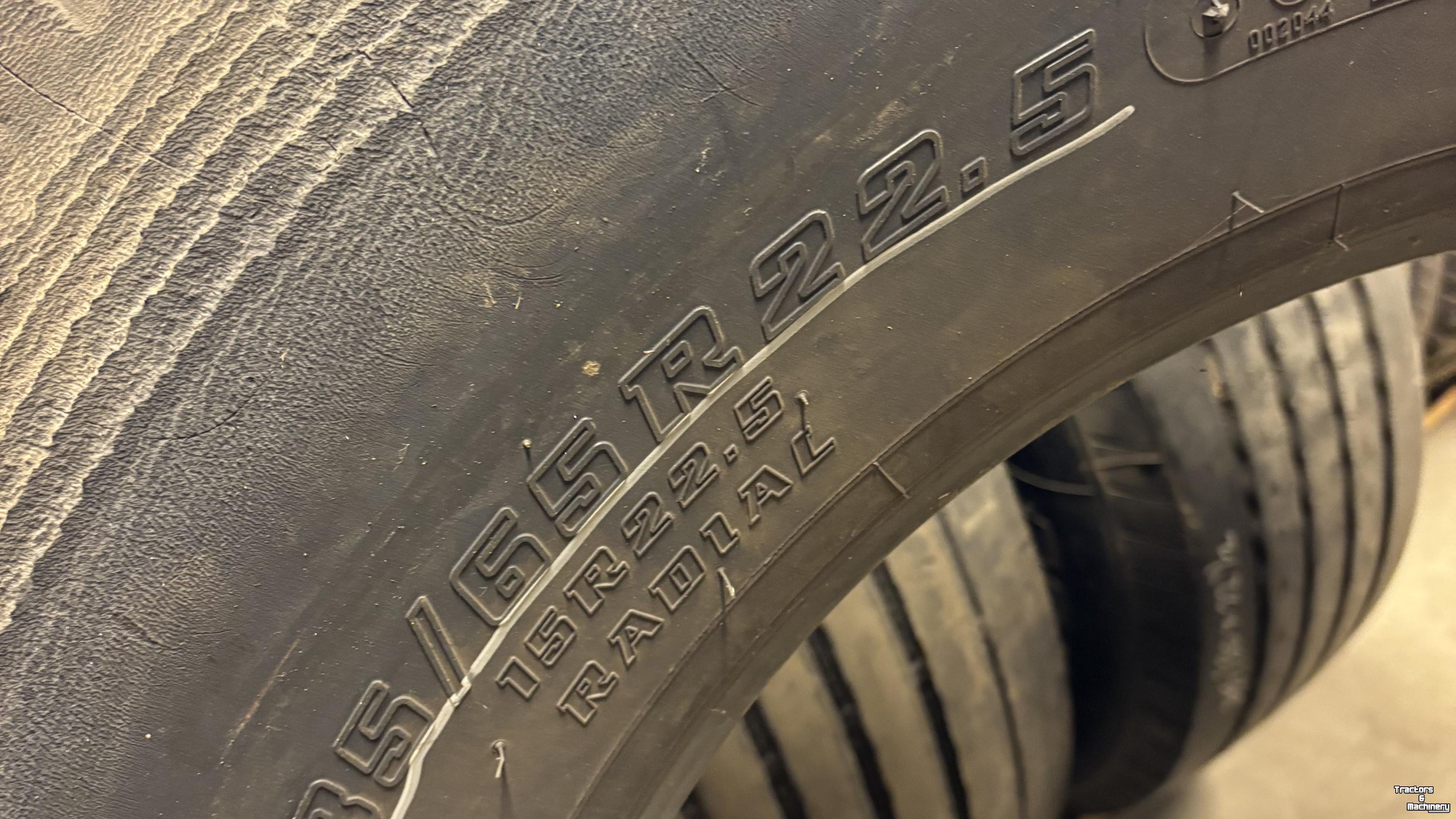 Wheels, Tyres, Rims & Dual spacers Bridgestone BRIDGESTONE 385/65X22,5 BUITENBAND