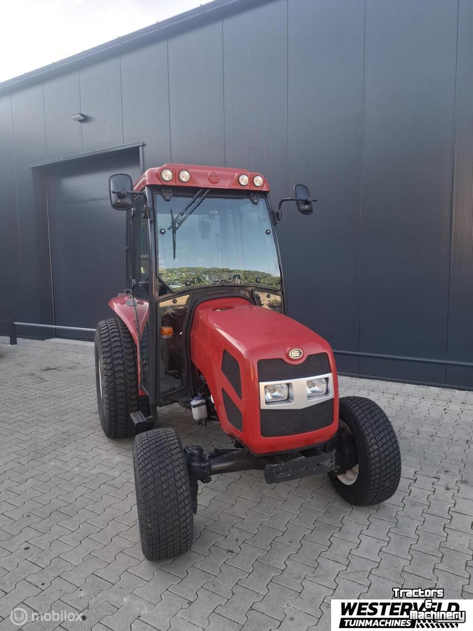 Tractor Shibaura Gebruikte Shibaura ST450 HST compact tractor 50 pk hst