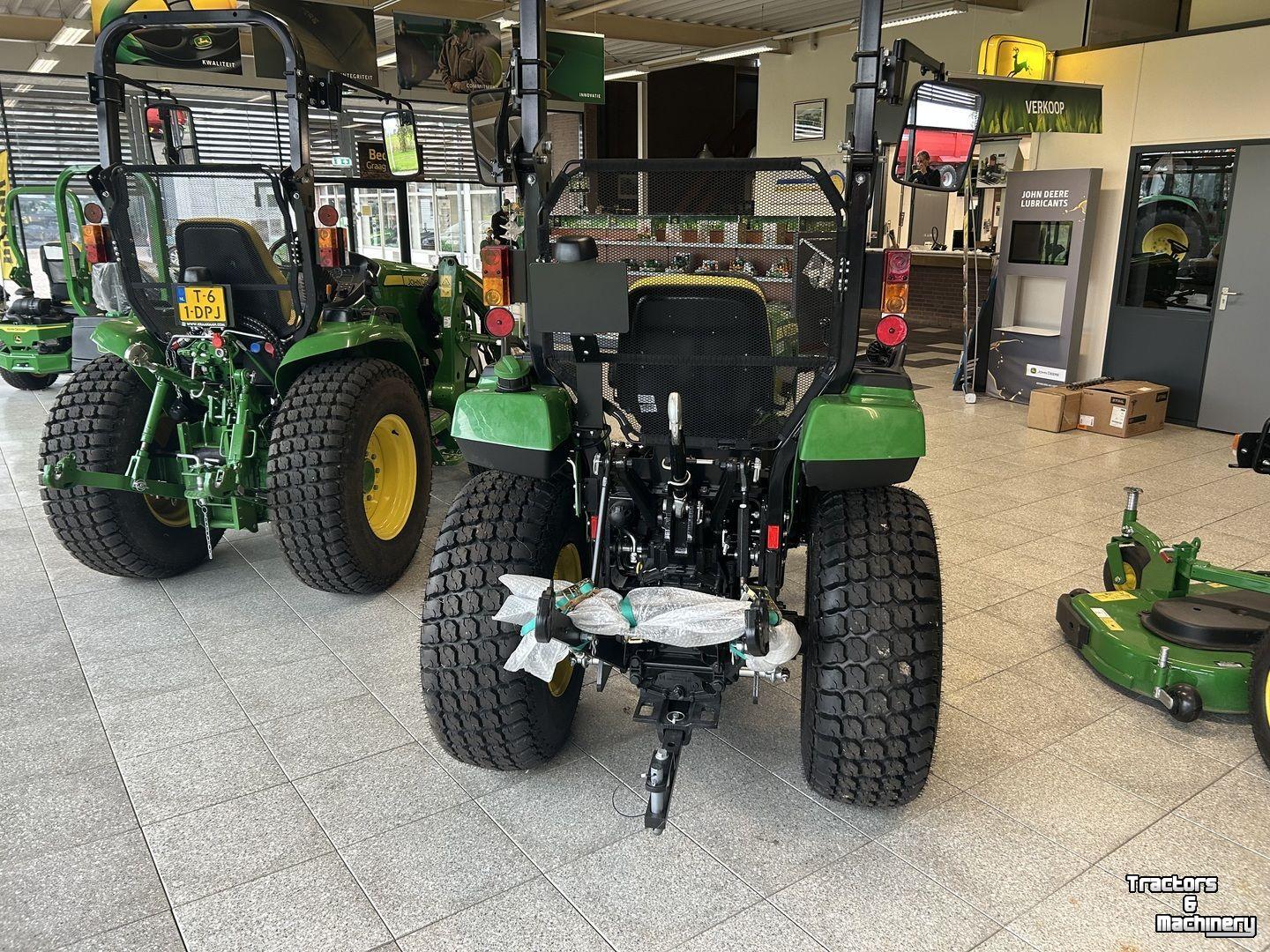 Small-track Tractor John Deere 2032R