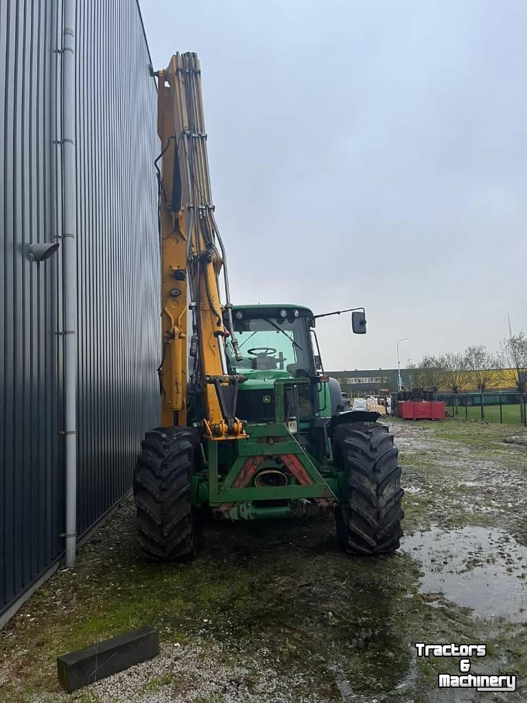Tractor John Deere 6820 / BOS arm