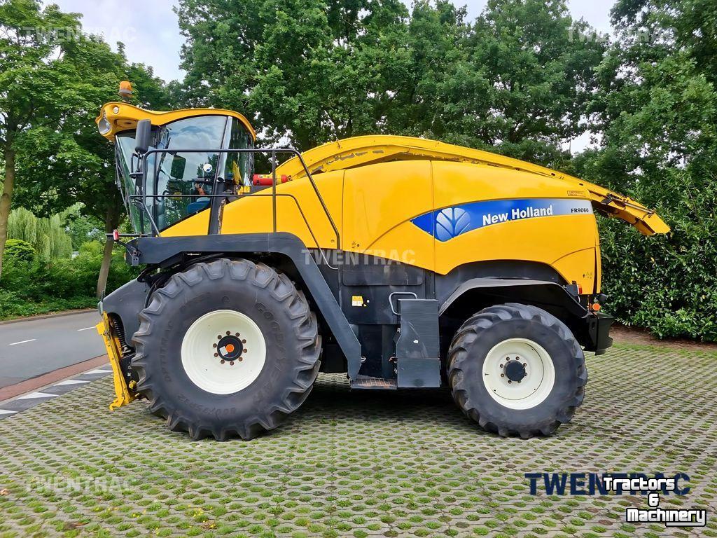Forage-harvester New Holland FR 9060