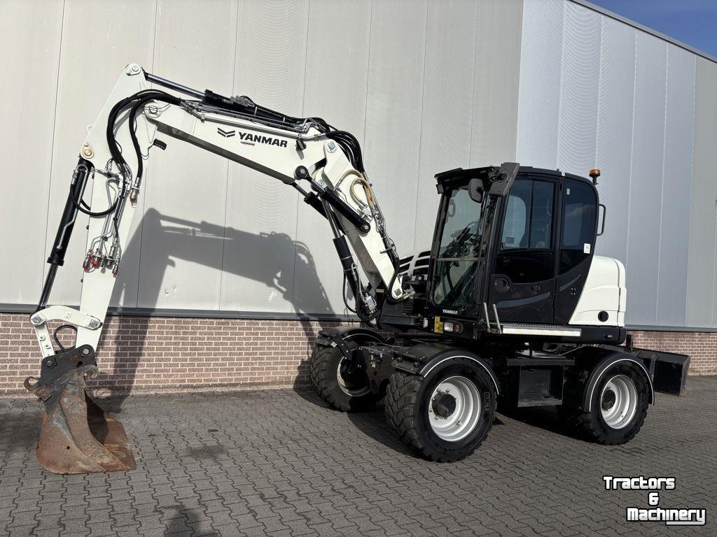 Excavator Yanmar B95W
