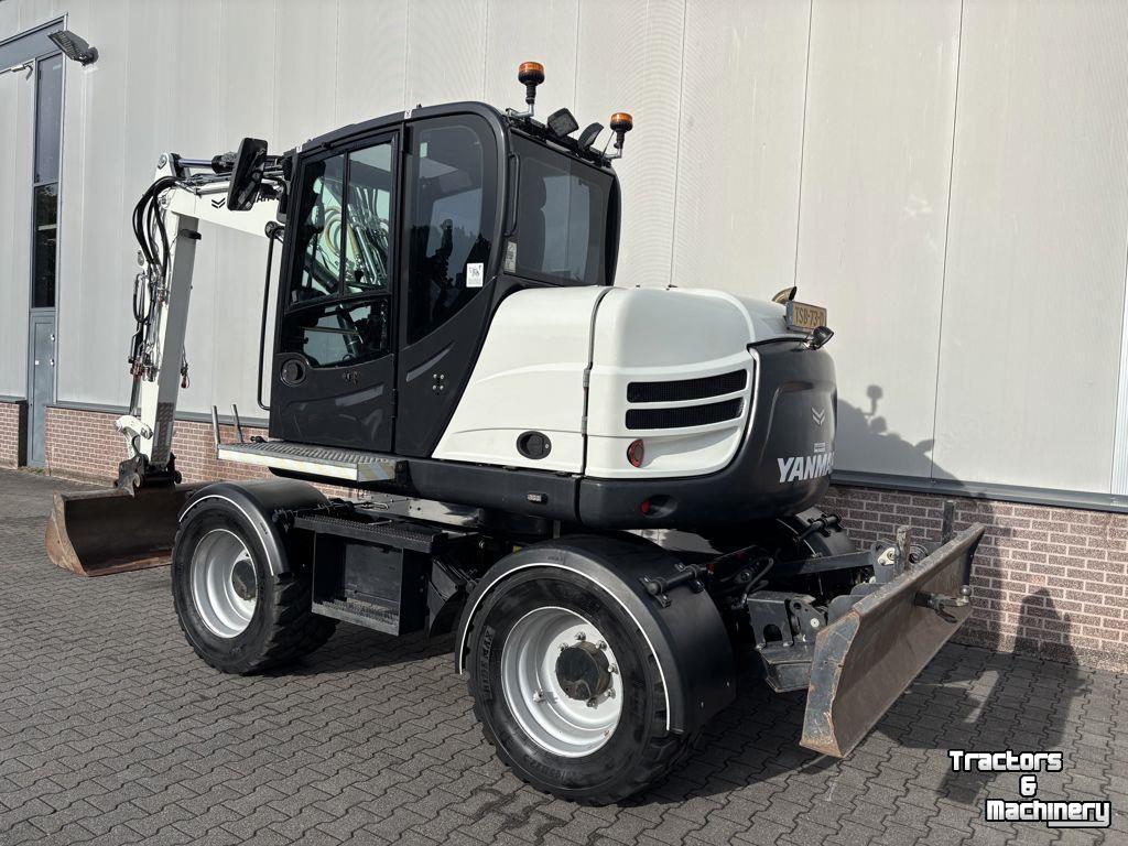 Excavator Yanmar B95W