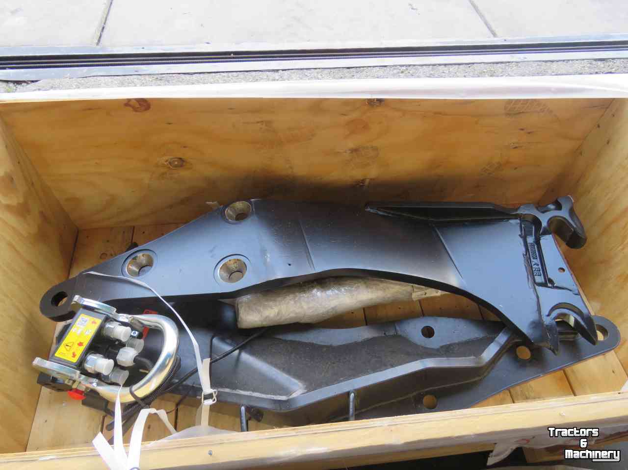 Front-end loader Hydrac Voorladersteunen NewH T5 Case-IH Farmall Steyr Multi Parts nr:718195002
