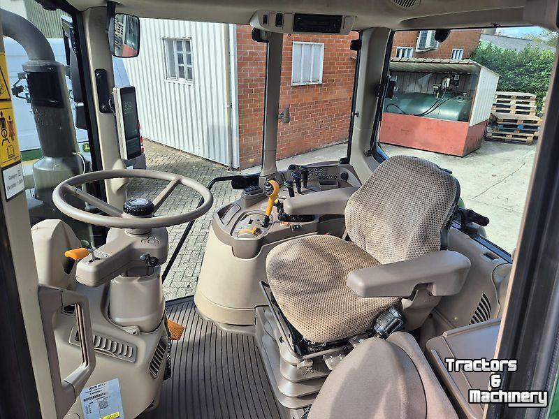 Tractor John Deere 6090M