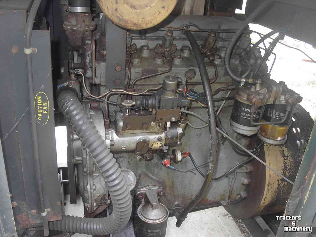 Stationary engine/pump set Perkins met Caprari pomp  HD