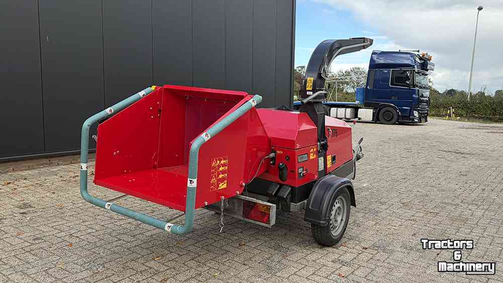 Wood shredder TP 175 Mobile