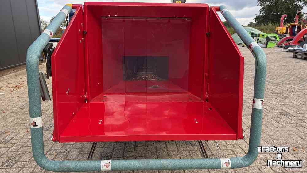 Wood shredder TP 175 Mobile