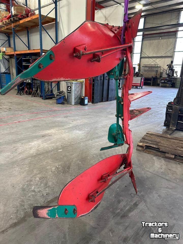 Ploughs Kverneland LO / LB