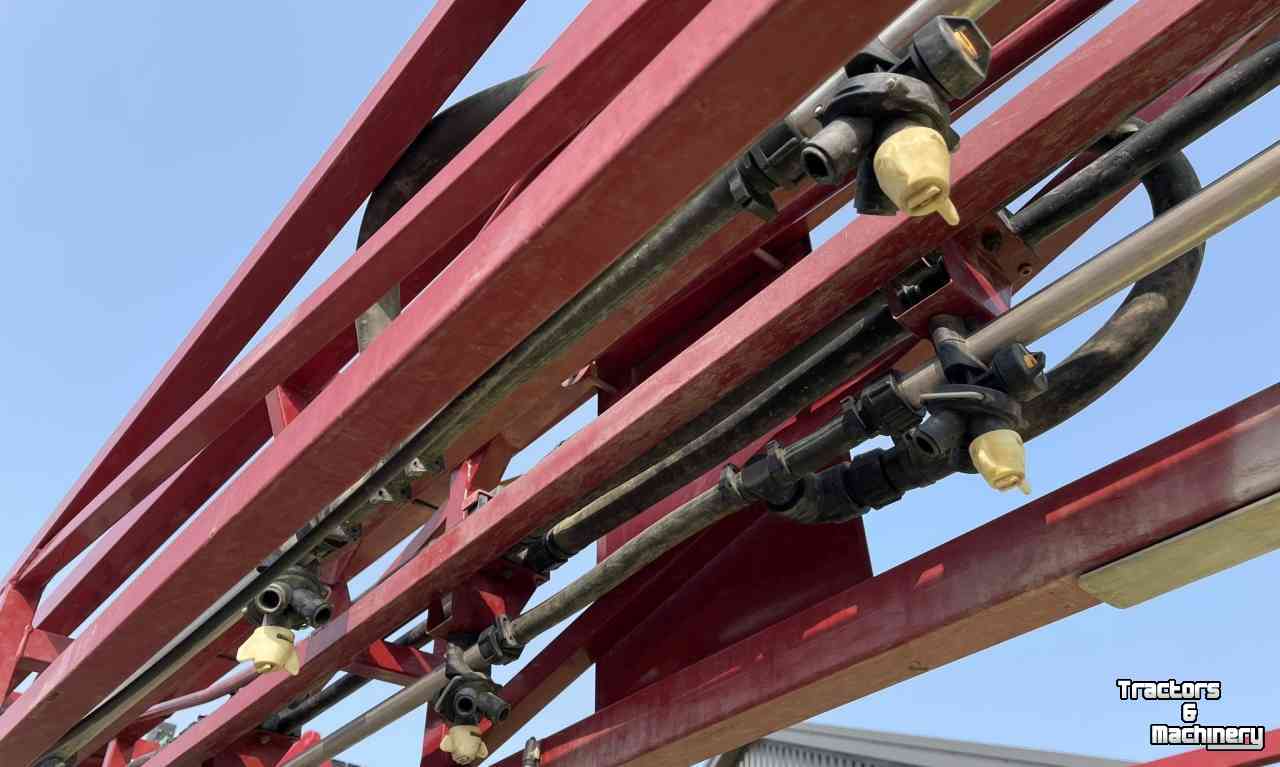 Fieldsprayer pull-type Hardi Navigator 24 m