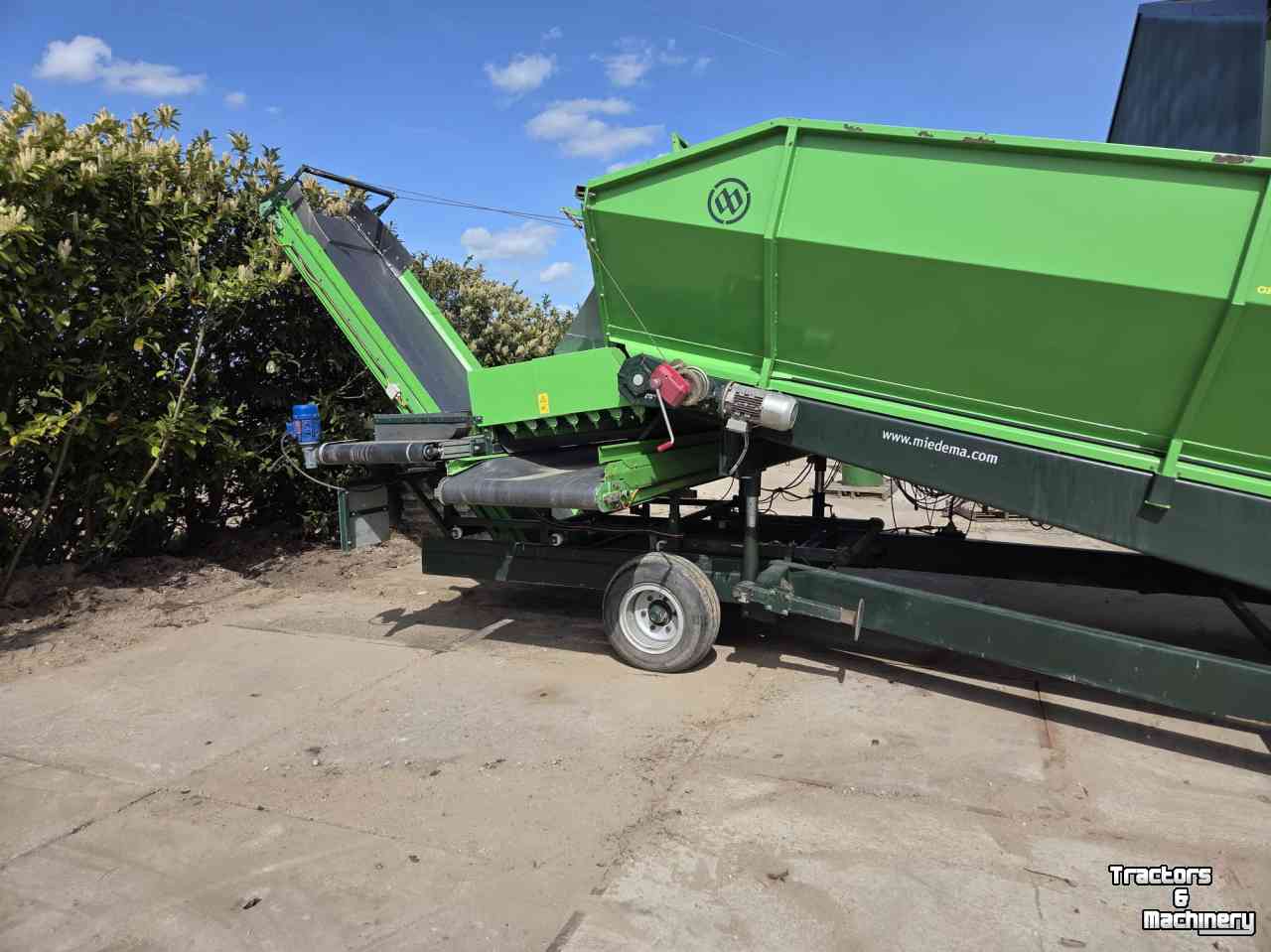 Receiving hopper Miedema Stortbak sb1251