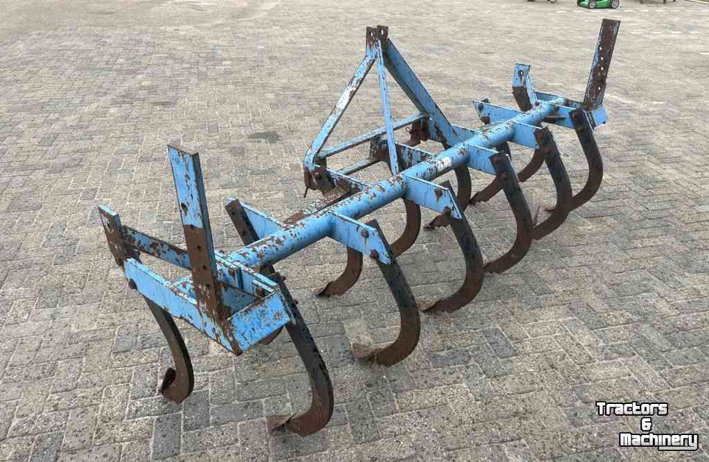 Cultivator Lemken 13 tands vaste tand cultivator woeler met drukrol