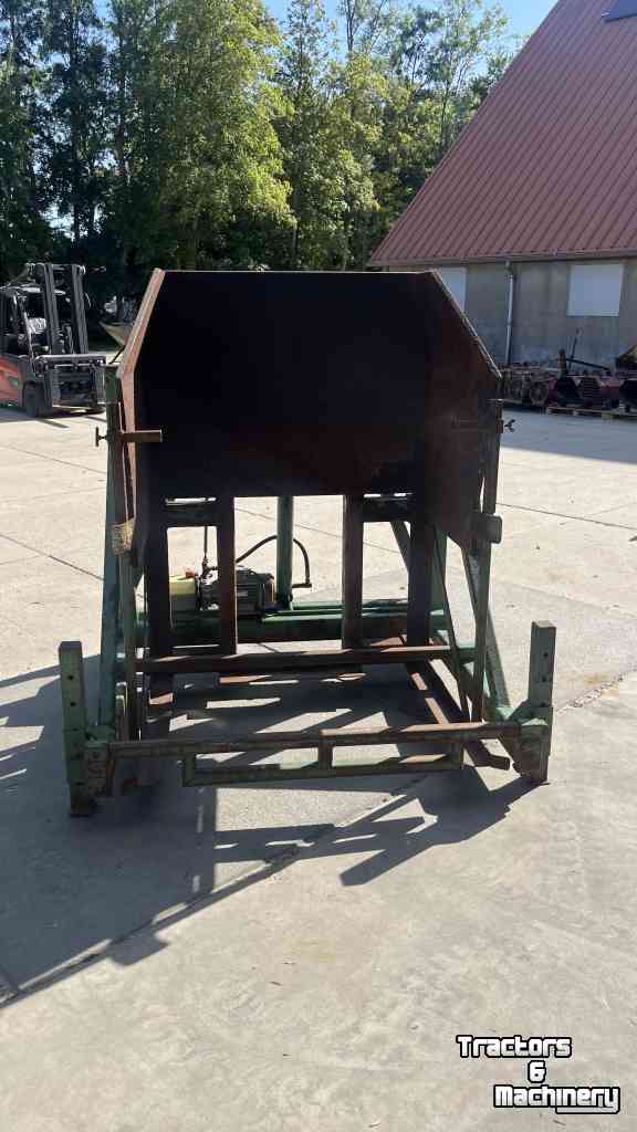 Bulk box tipper Schouten kistenkantelaar