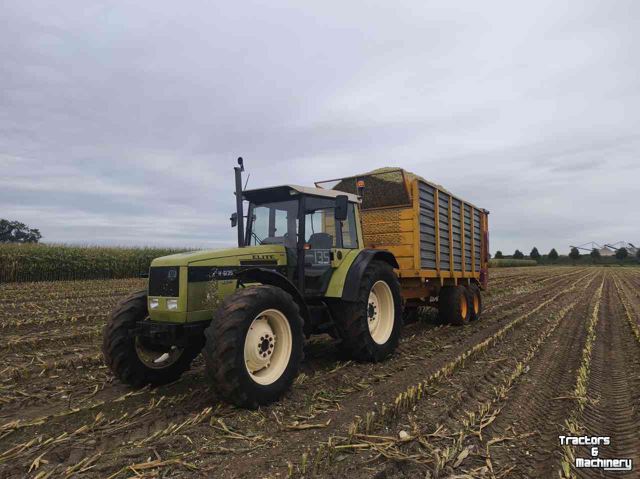 Tractor Hurlimann H-6135 Elite